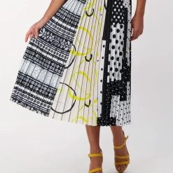 SPANNER YELLOW MIXED PRINTS PLEATED SKIRT