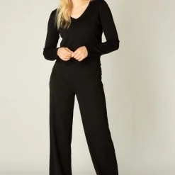 Base Level WIDE LEG PANT