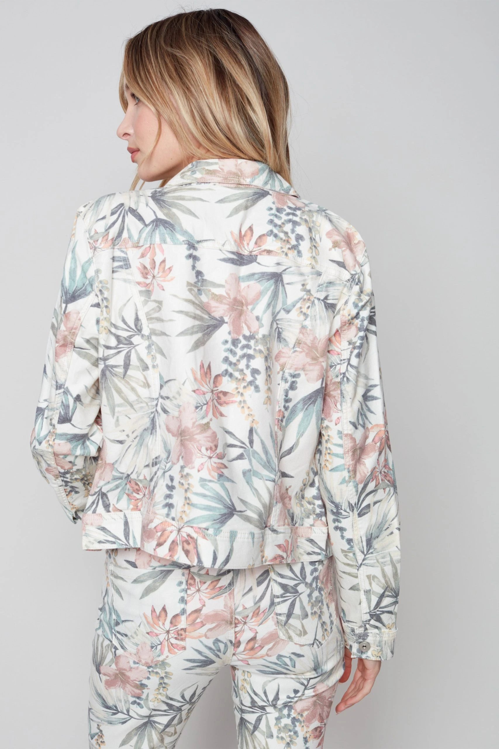 Charlie B TROPICAL FLORAL JEAN JACKET - Image 2