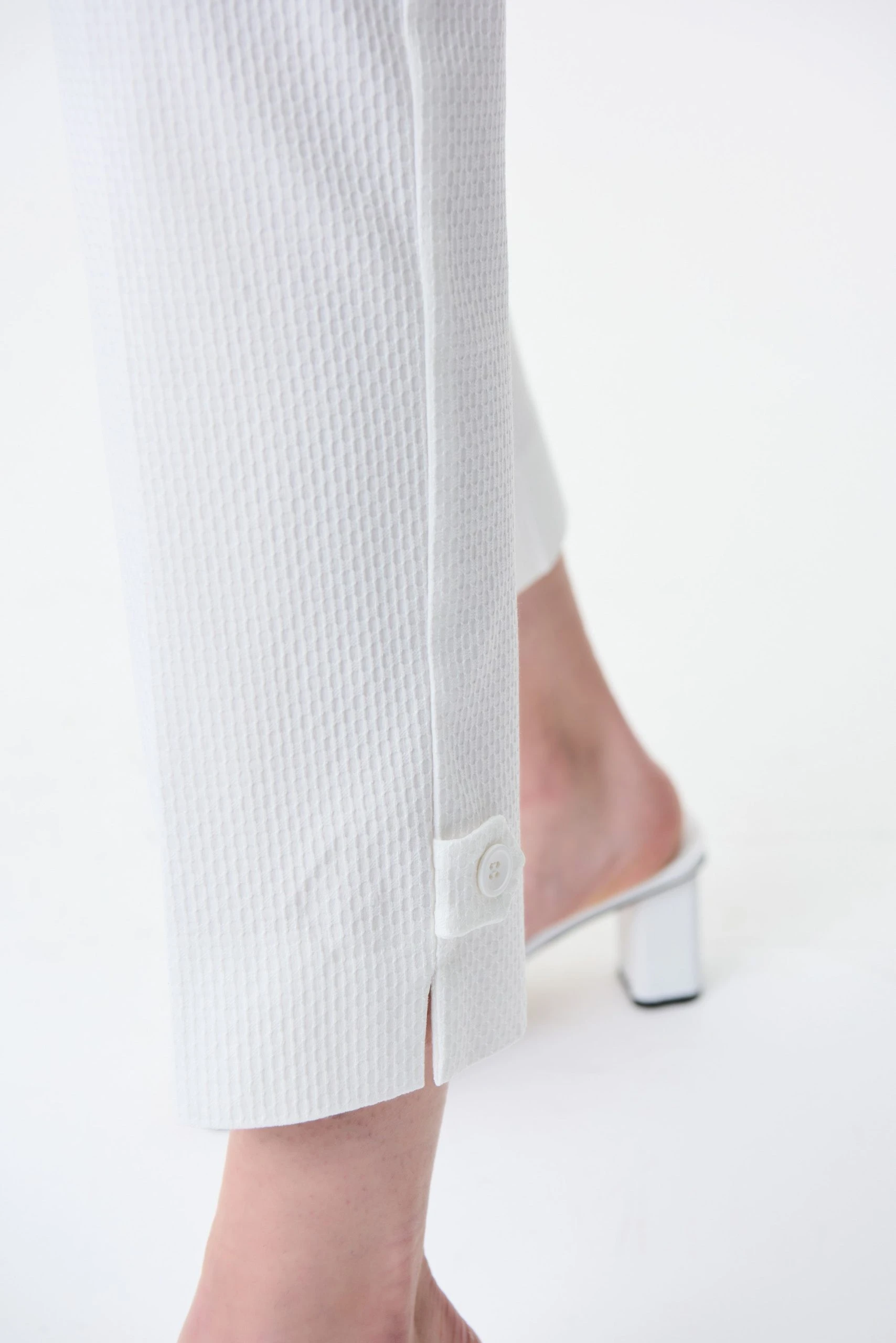 Joseph Ribkoff WHITE PIQUE CROP PANT - Image 3