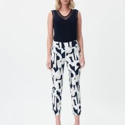 Joseph Ribkoff ABSTRACT GEO CROP PANT