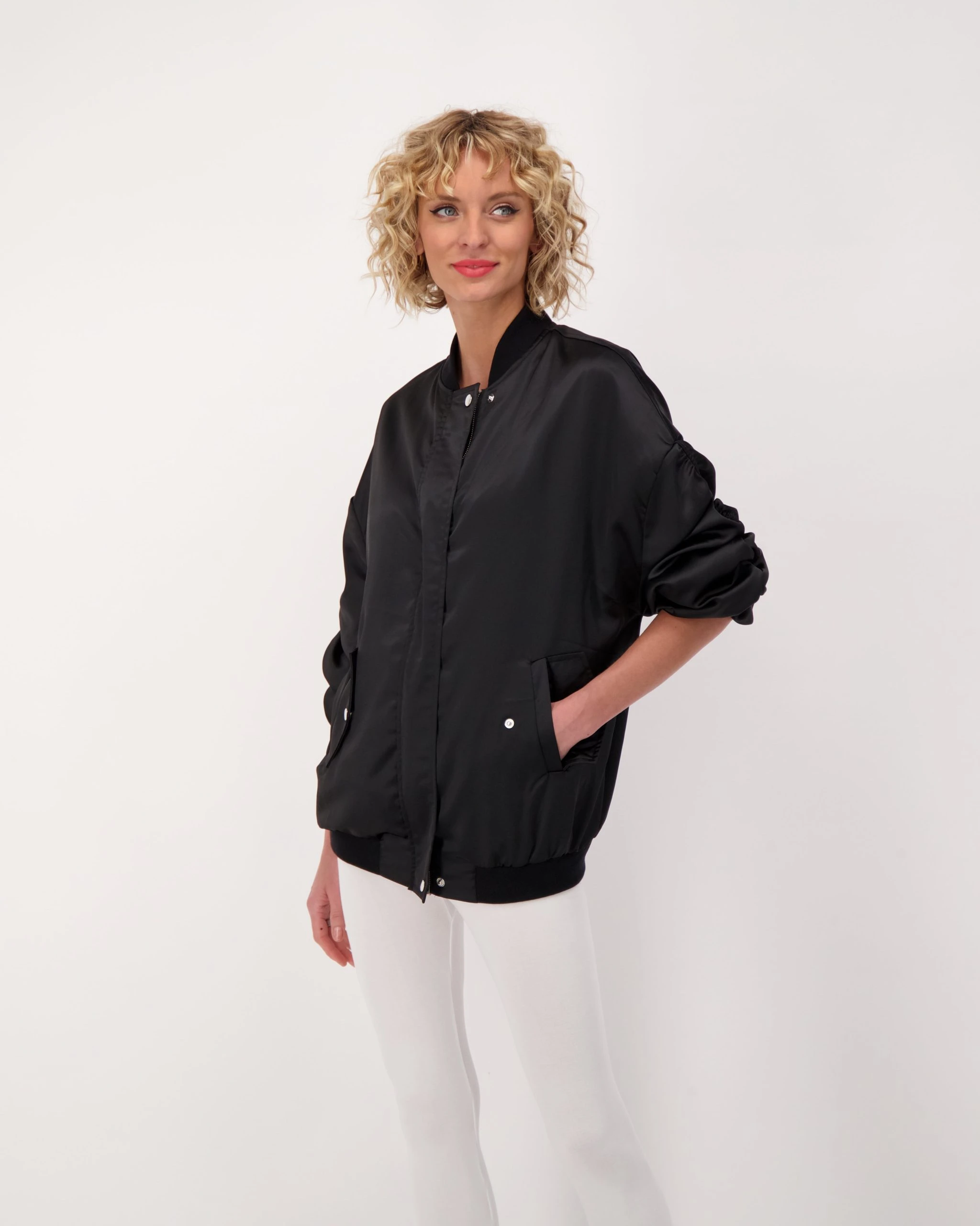Gabby Isabella BOMBER JACKET - Image 3