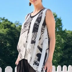 EVER SASSY SAND STORM VEST TOP